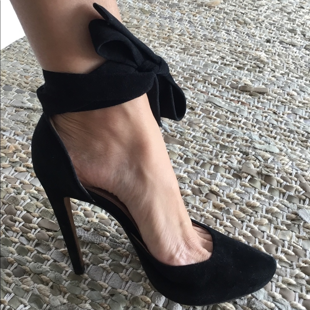 Jill Stuart heels.